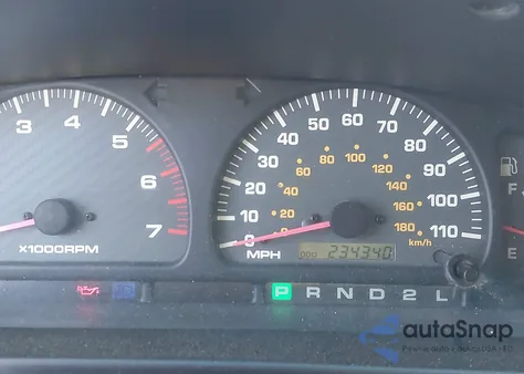 2001 Toyota 4Runner Sr5 V6 z USA, uszkodzony, nr VIN JT3GN86R910206797